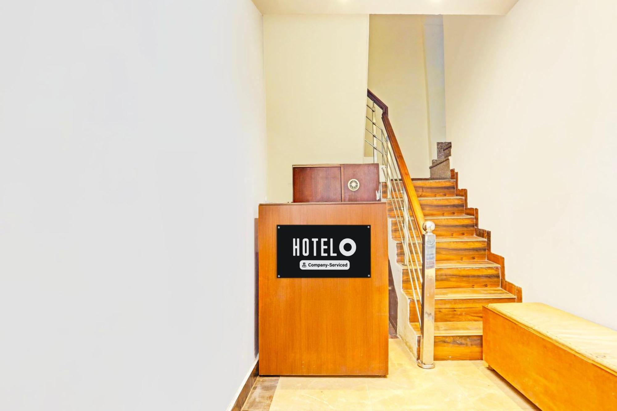 Super Hotel O Sector 45 Formerly Manyavar จัณฑีครห์ ภายนอก รูปภาพ