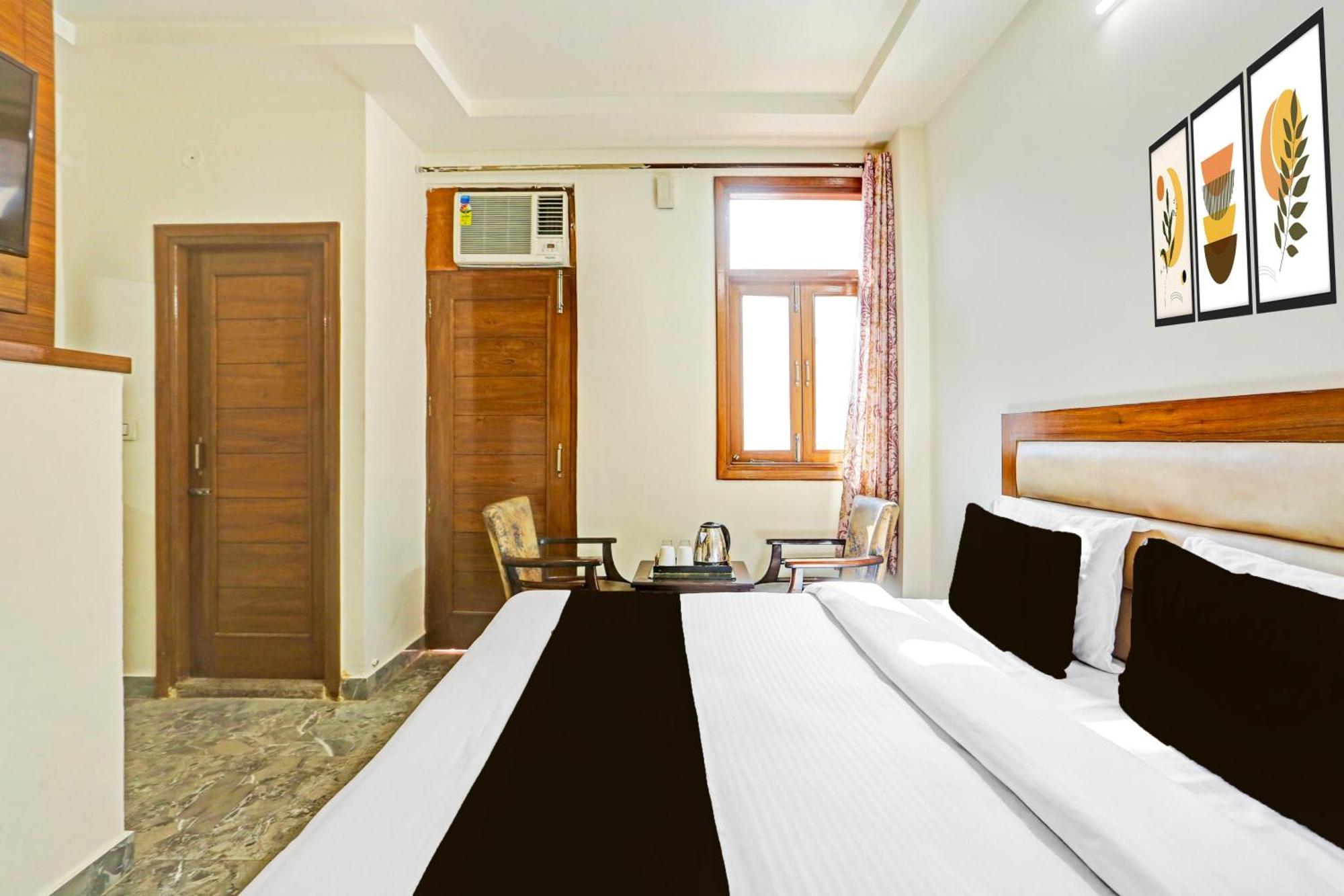 Super Hotel O Sector 45 Formerly Manyavar จัณฑีครห์ ภายนอก รูปภาพ